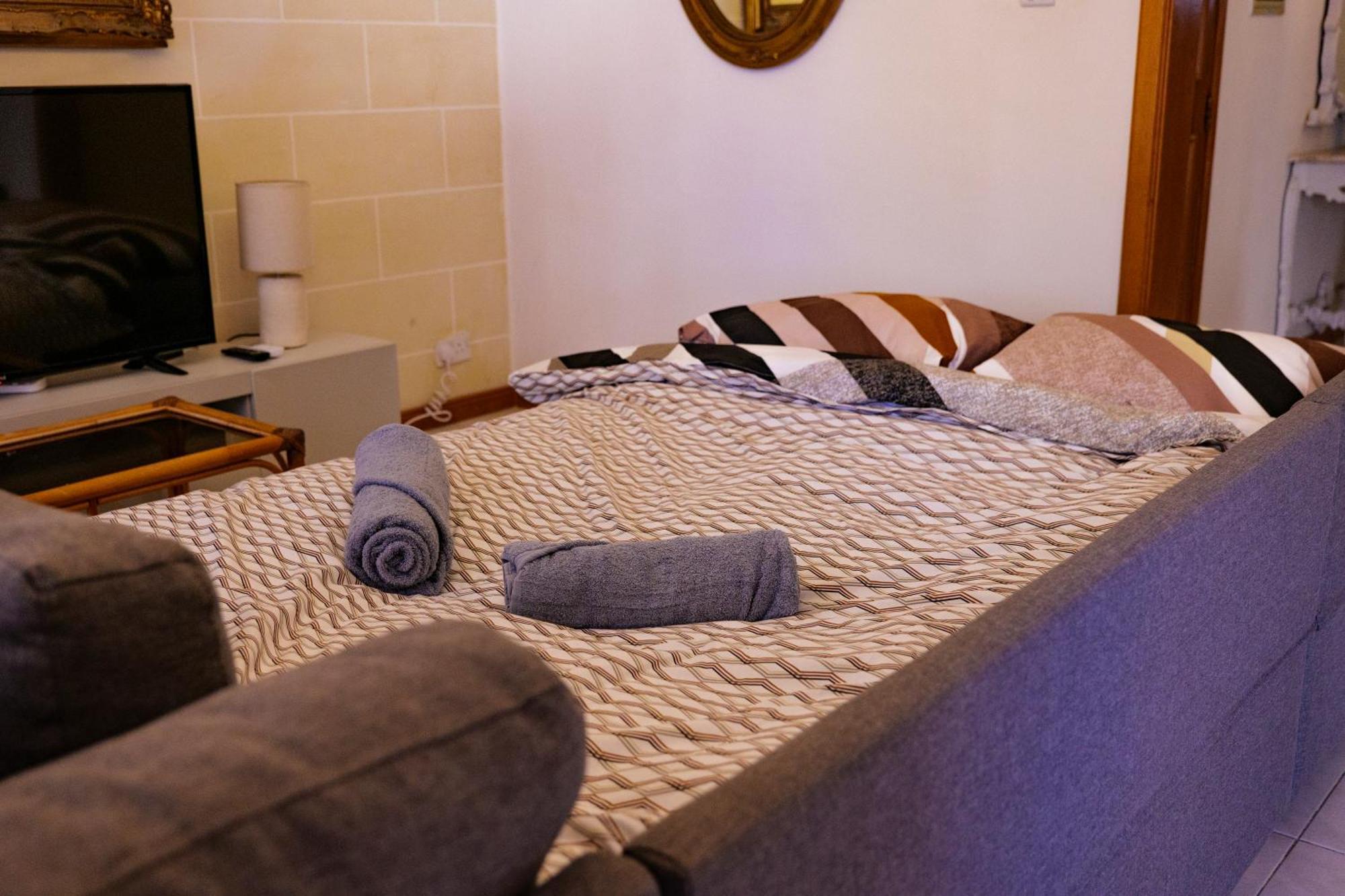 Saint Julian's St Julians Balutta Bay Huge Flat! -2Min From Seafront 아파트 외부 사진